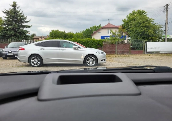 Opel Insignia cena 69900 przebieg: 166500, rok produkcji 2017 z Warszawa małe 781